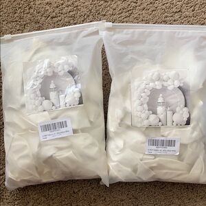 REFY White Balloon Set